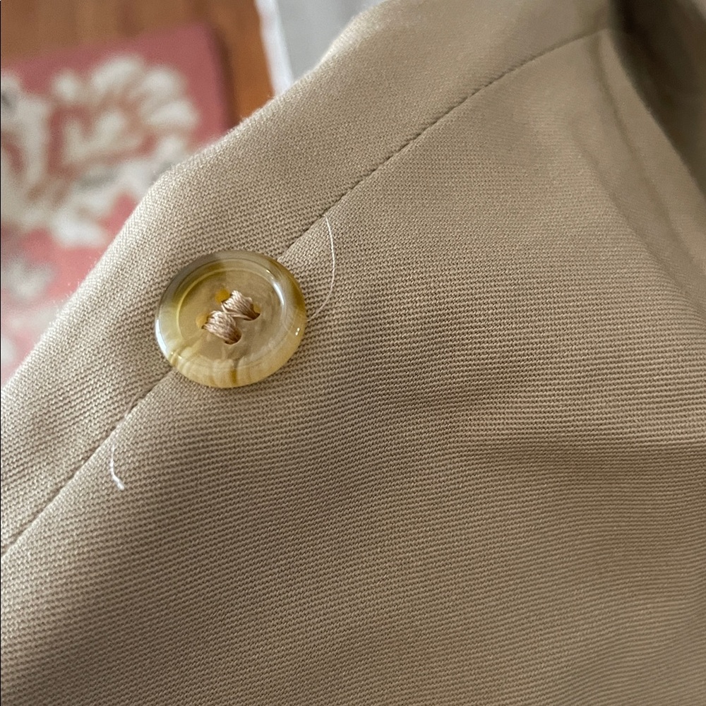 Burberry Vintage Men's Classic Tan Trench Coat~ 40 L - Picture 12 of 15